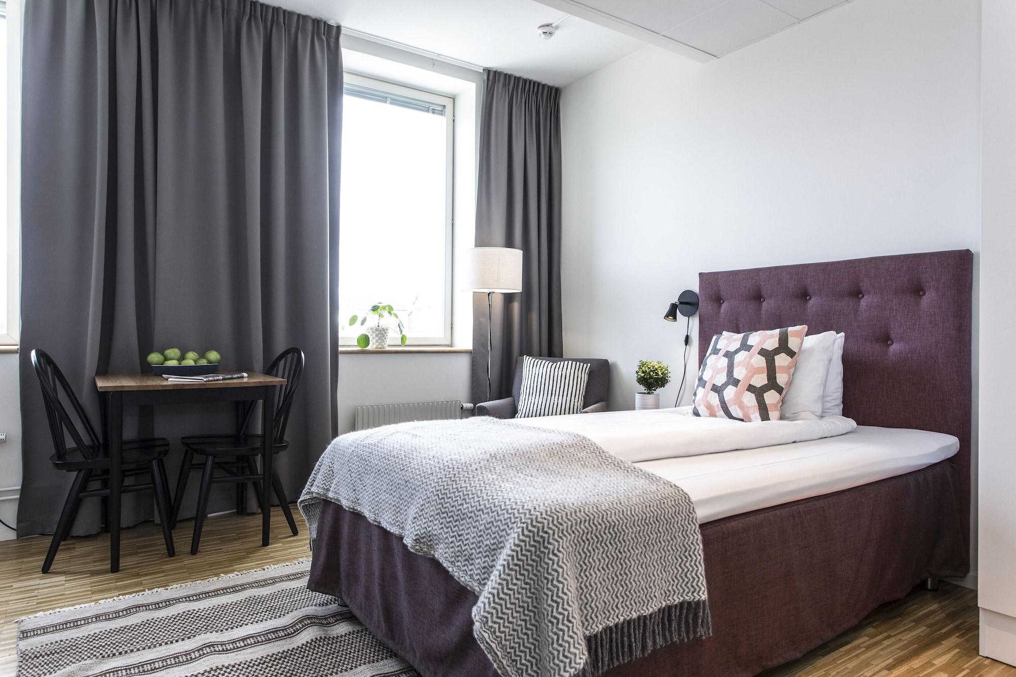 Biz Apartment Σόλνα Εξωτερικό φωτογραφία