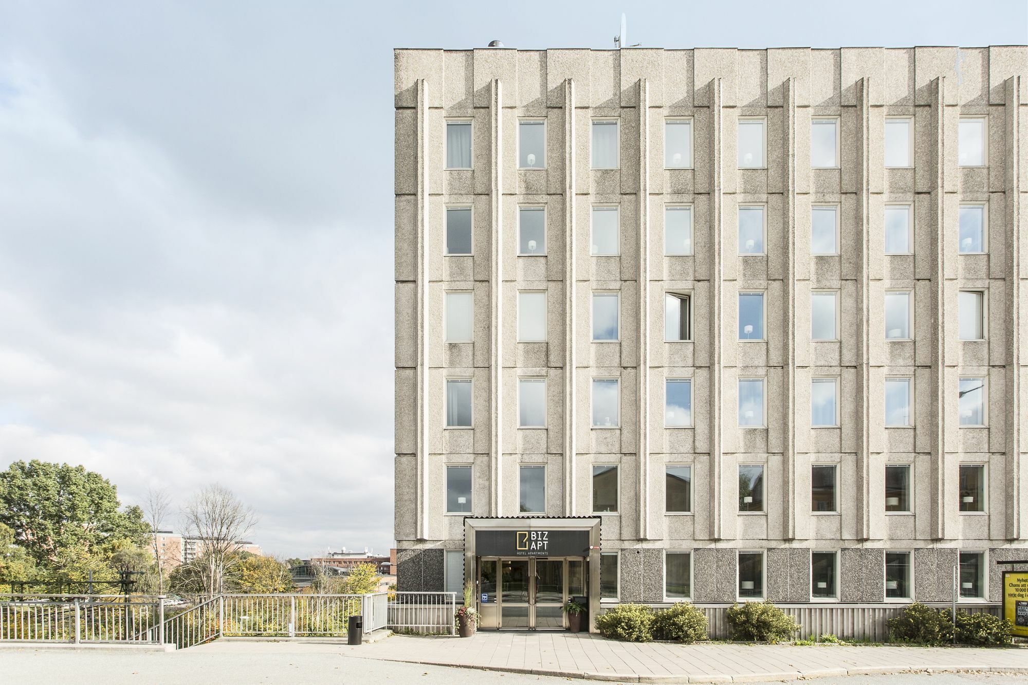Biz Apartment Σόλνα Εξωτερικό φωτογραφία